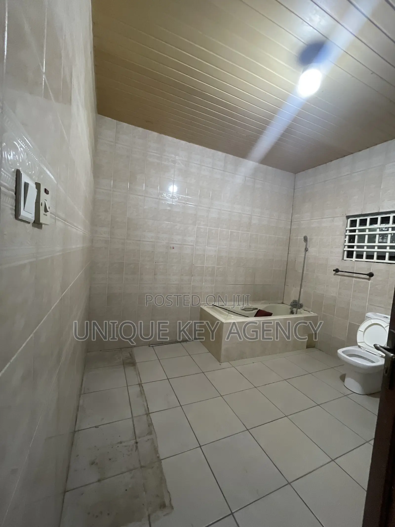 4bdrm House in Unique Key Agency, East Legon for rent