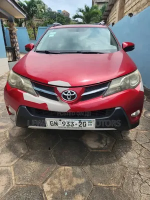 Toyota RAV4 2015 Red