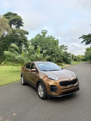 Kia Sportage LX AWD 2018 Gold