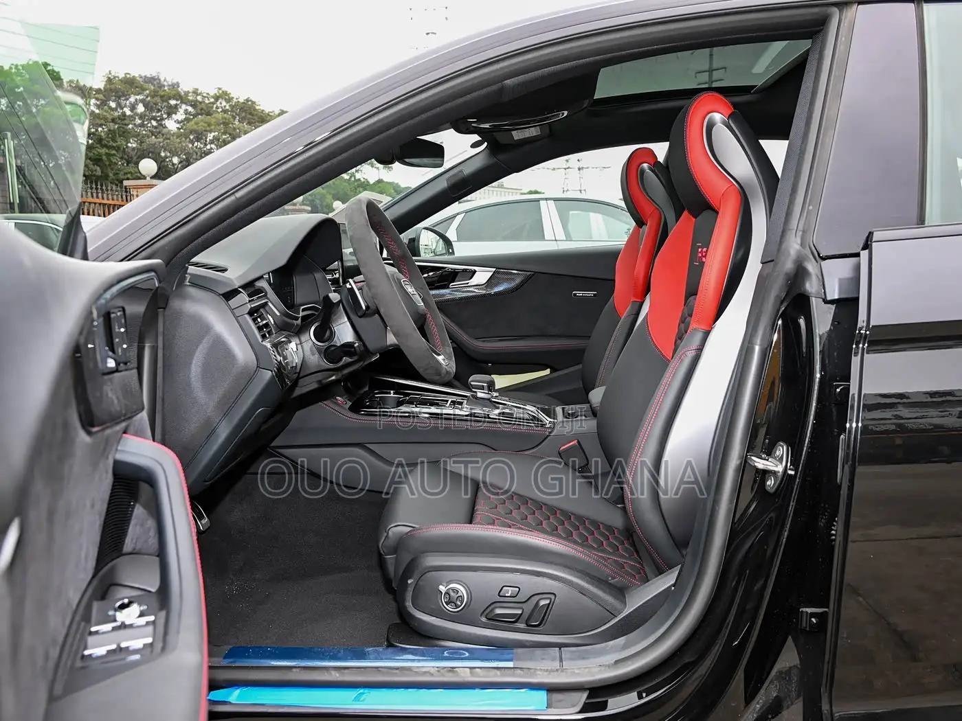 Audi RS5 Base Hatchback 2025 Black