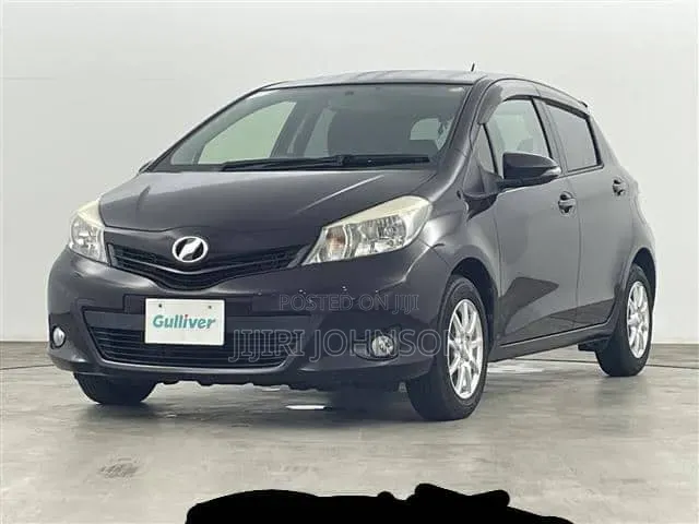 Toyota Vitz 2014 Black