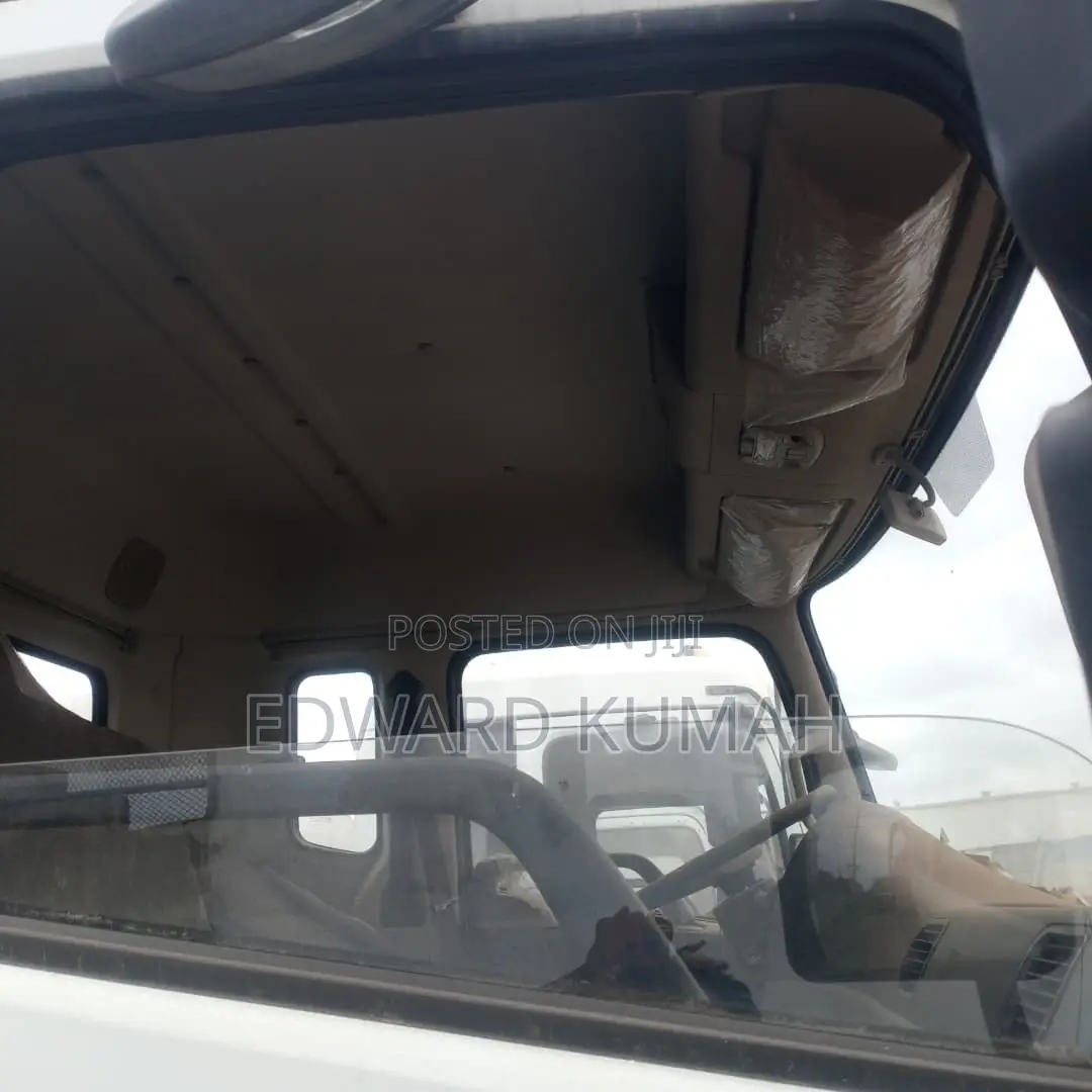 Vacuum Truck