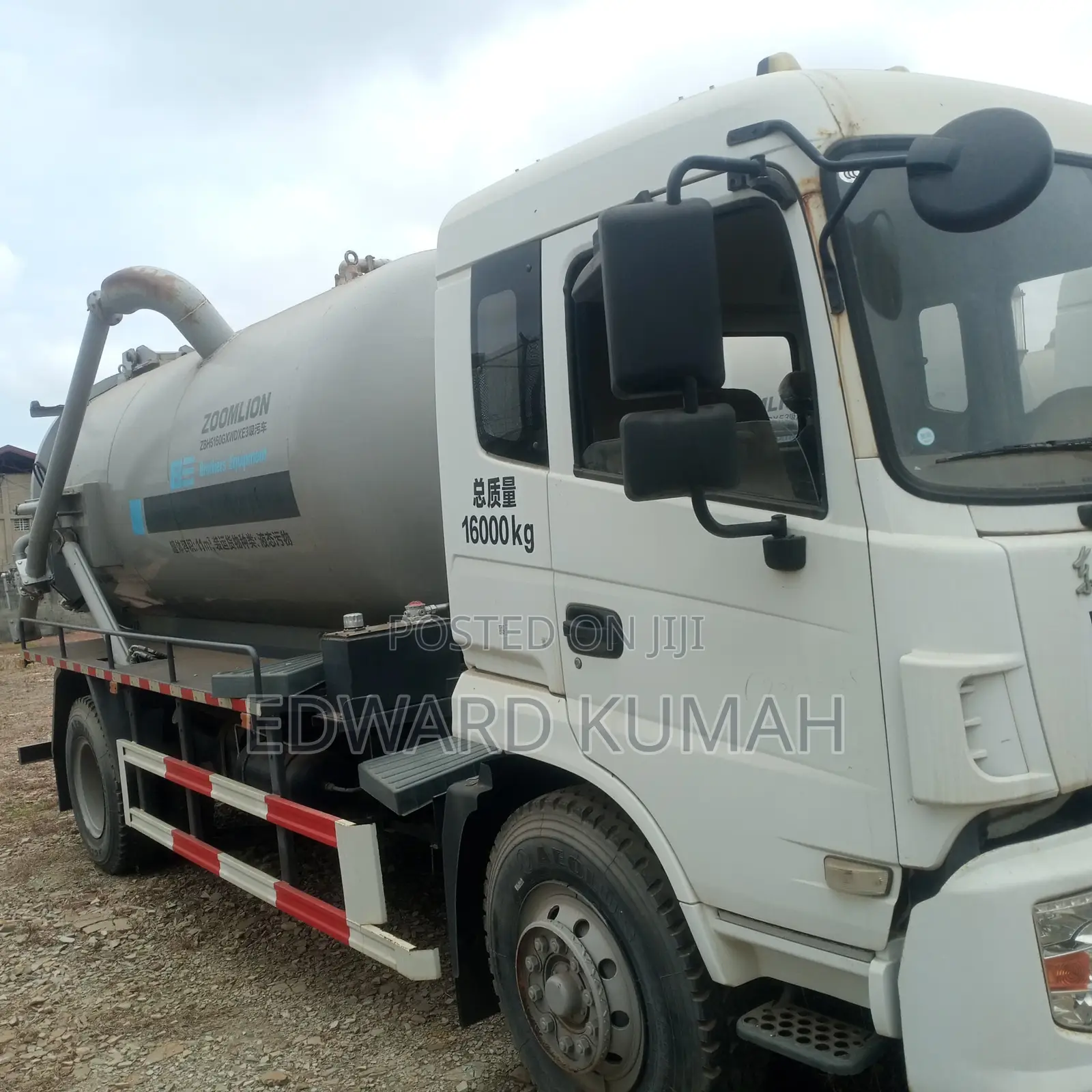 Vacuum Truck