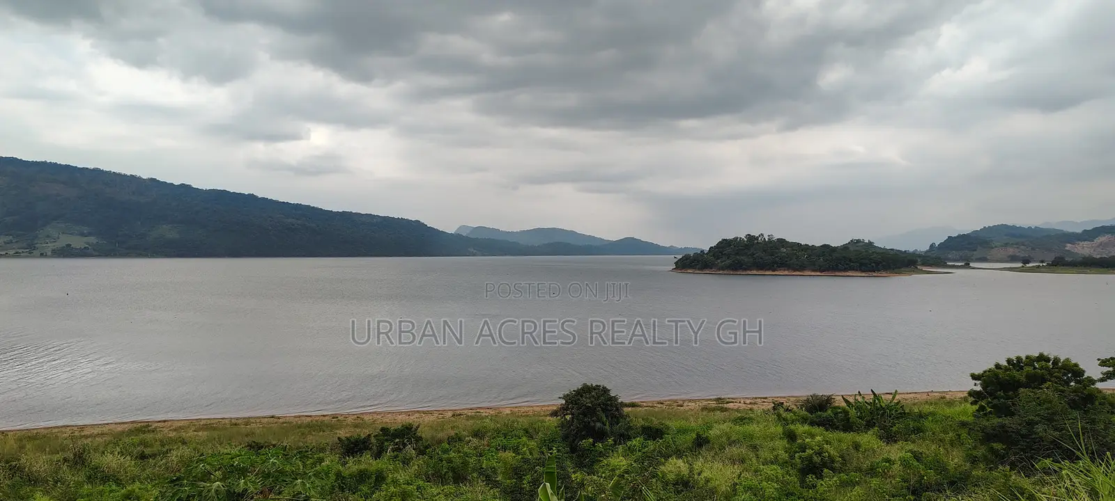 Volta Region, (DAYI DISTRICT) _ 1 Acre Riverfront Land