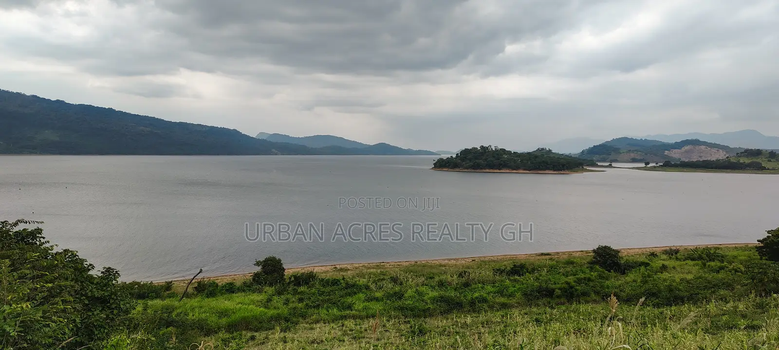 Volta Region, (DAYI DISTRICT) _ 1 Acre Riverfront Land