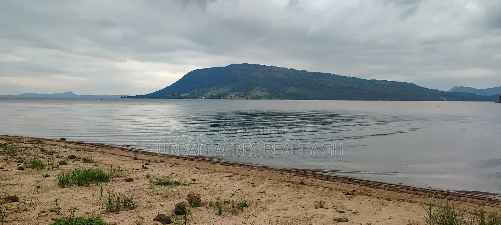 Volta Region, (DAYI DISTRICT) _ 1 Acre Riverfront Land
