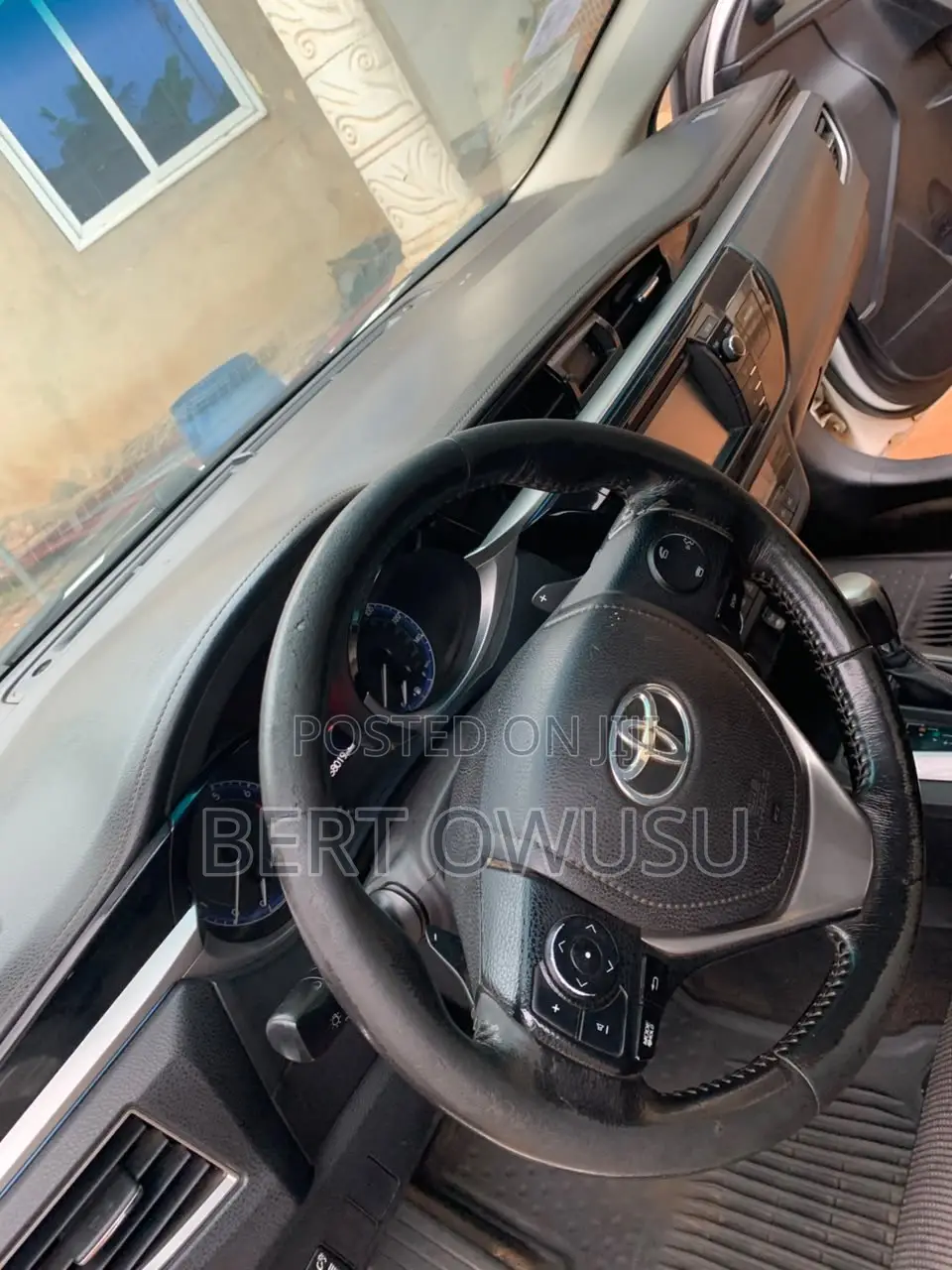 Toyota Corolla 2017 White