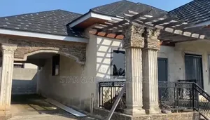 4bdrm House in Appiadu, Near Tech, Kumasi Metropolitan for sale