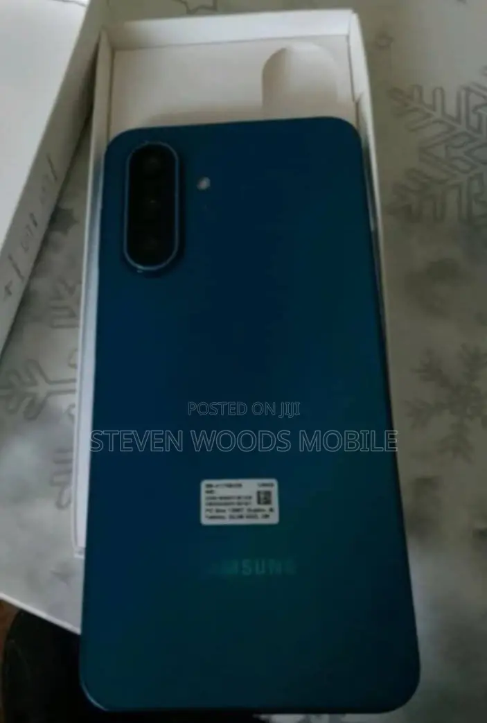 New Samsung Galaxy A17 5G 256 GB Blue