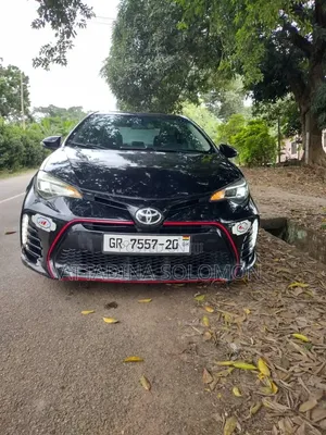 Toyota Corolla 2015 Black