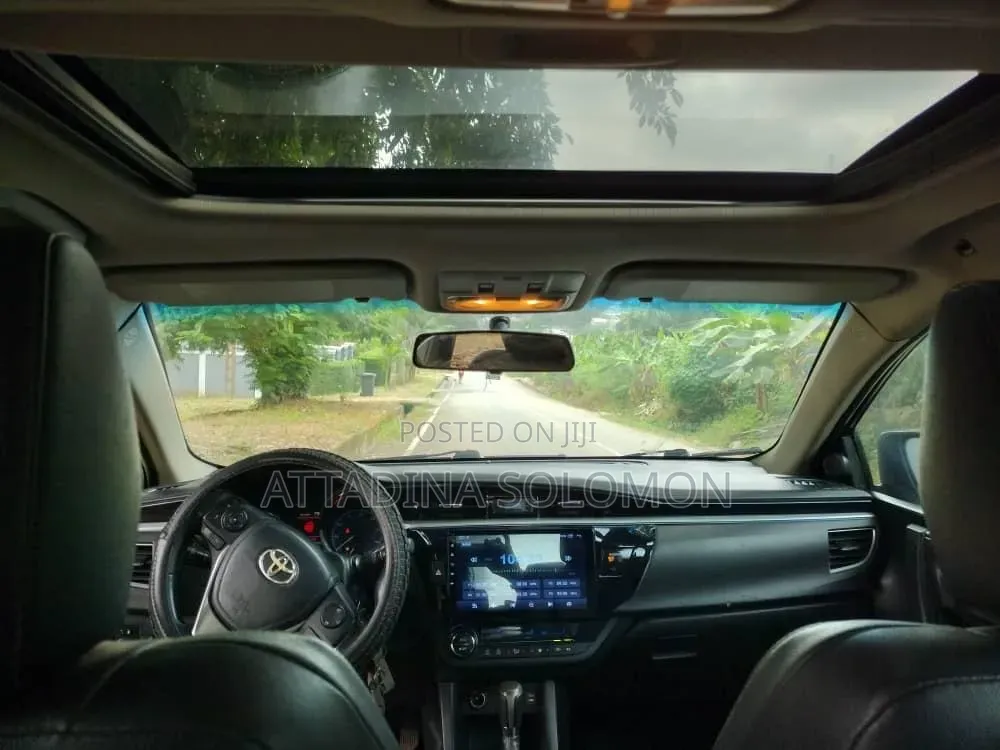Toyota Corolla 2015 Black
