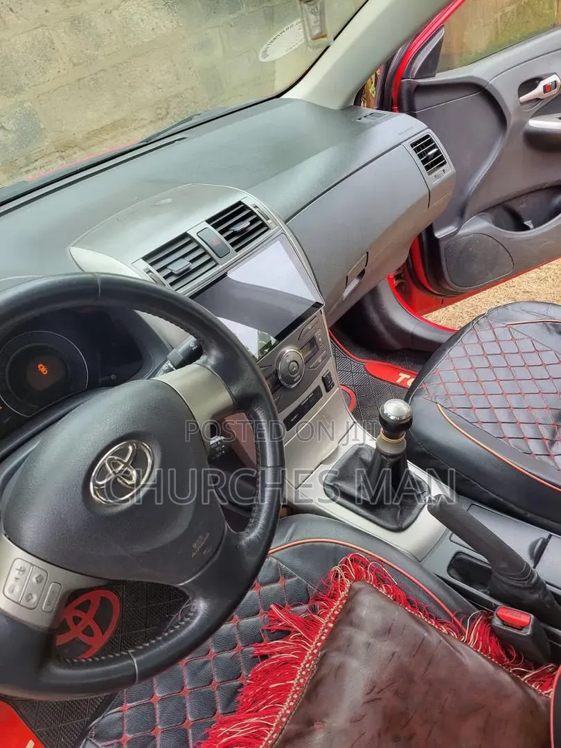 Toyota Corolla 2009 Red