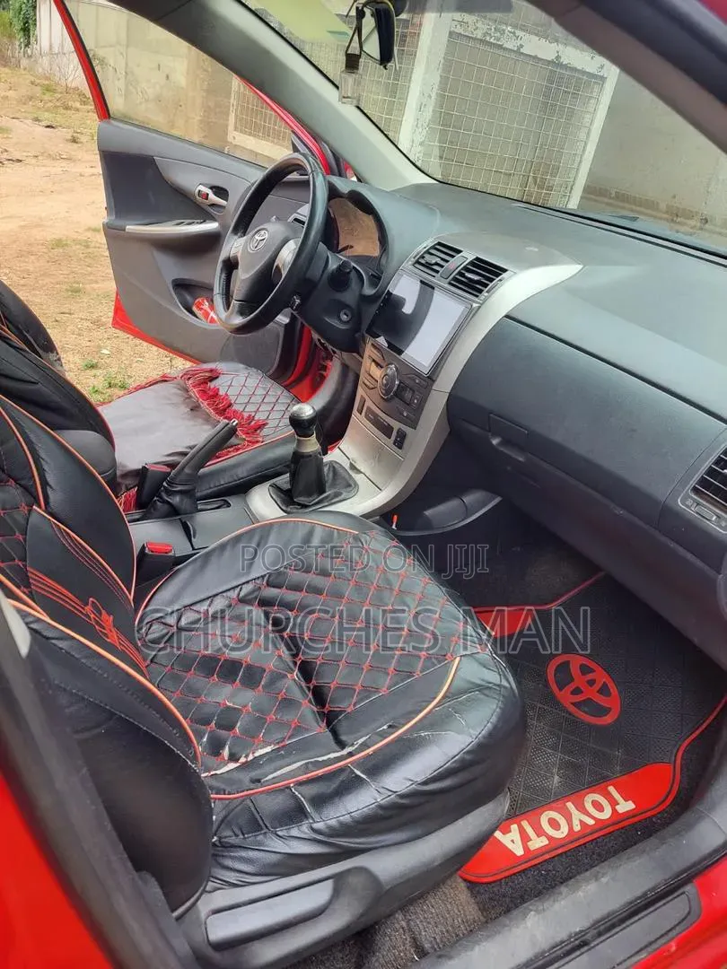 Toyota Corolla 2009 Red