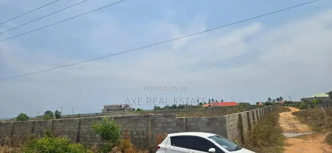 Excellent Full Plots - Prampram Beach Lane