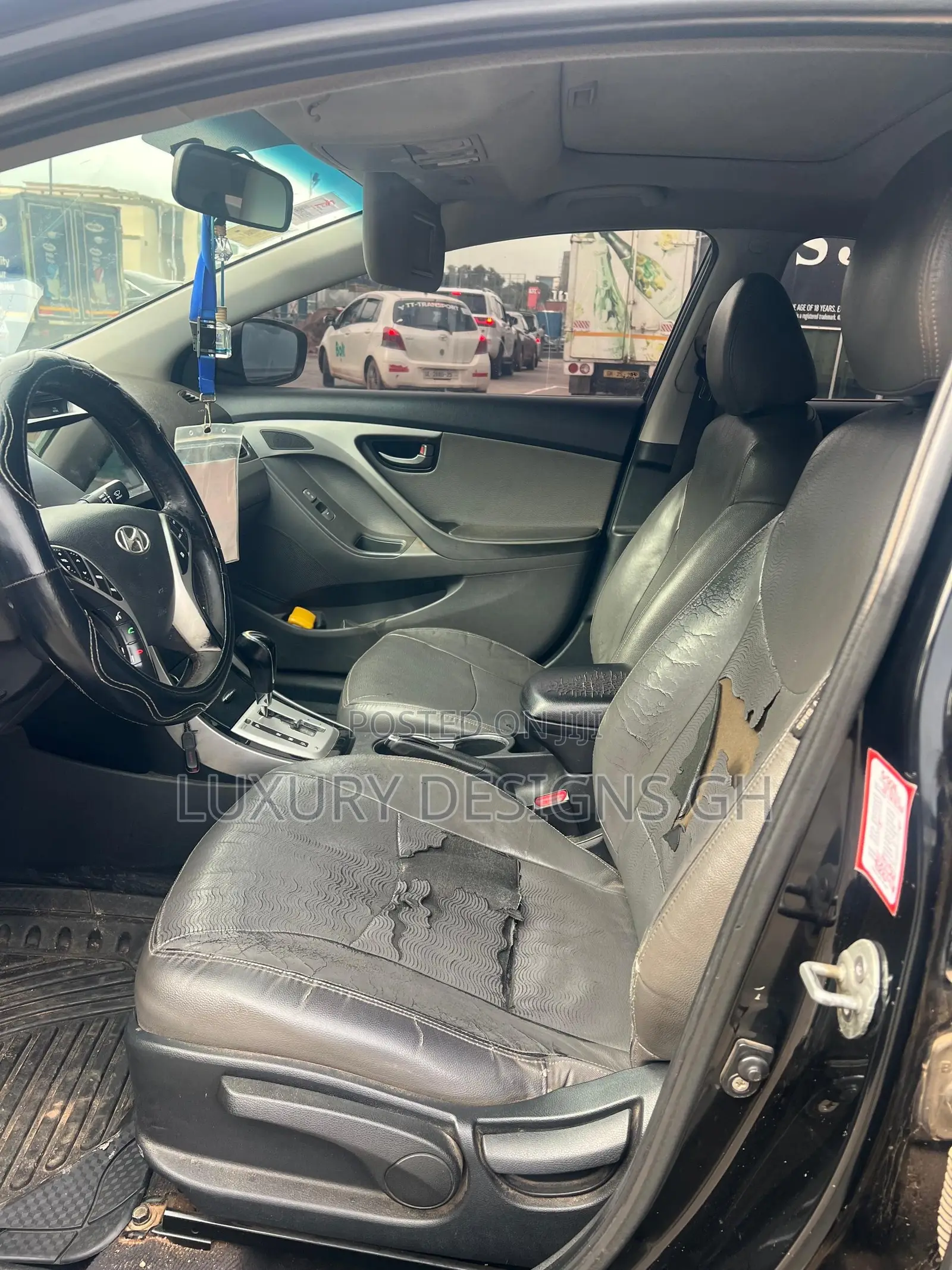 Hyundai Elantra 2011 Black