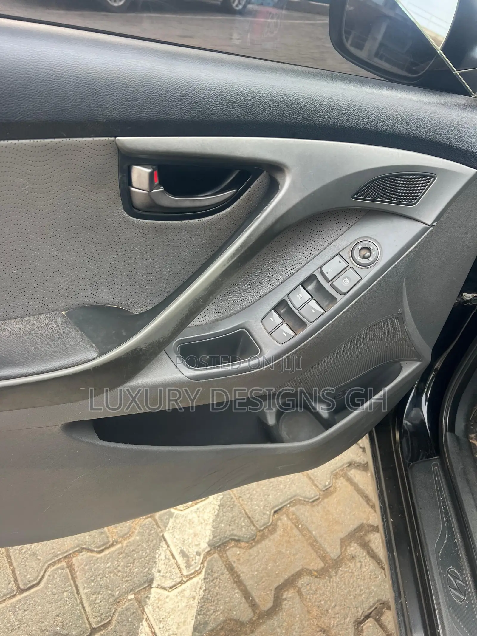Hyundai Elantra 2011 Black