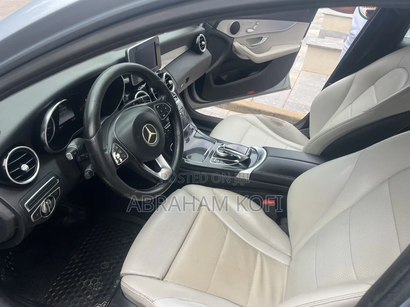 Mercedes-Benz C300 Luxury 4dr RWD Sedan (2.0L 4cyl 7A) 2015 Silver