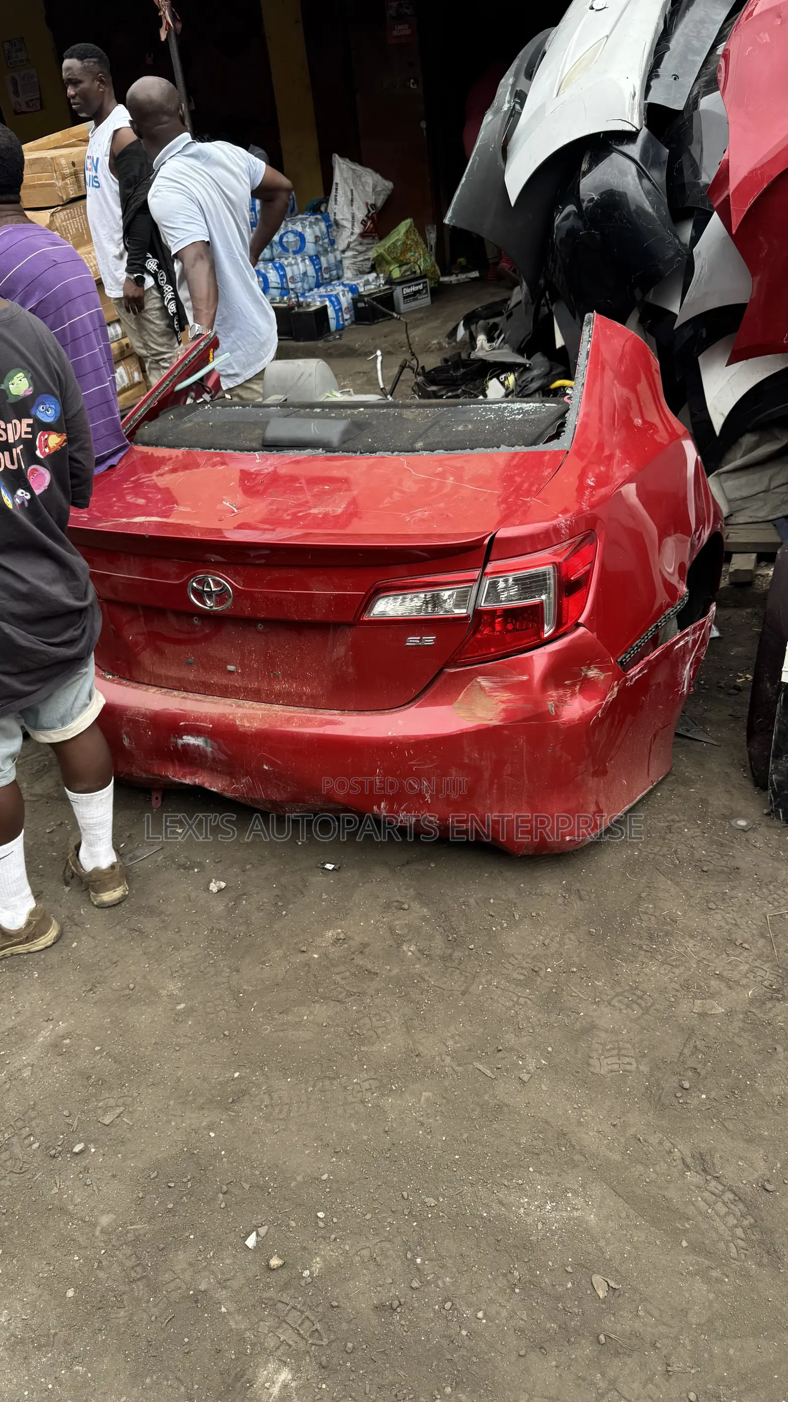 Toyota Camry (Spider) 2012,2013,2014 Backcut/ Quarter Panel Available