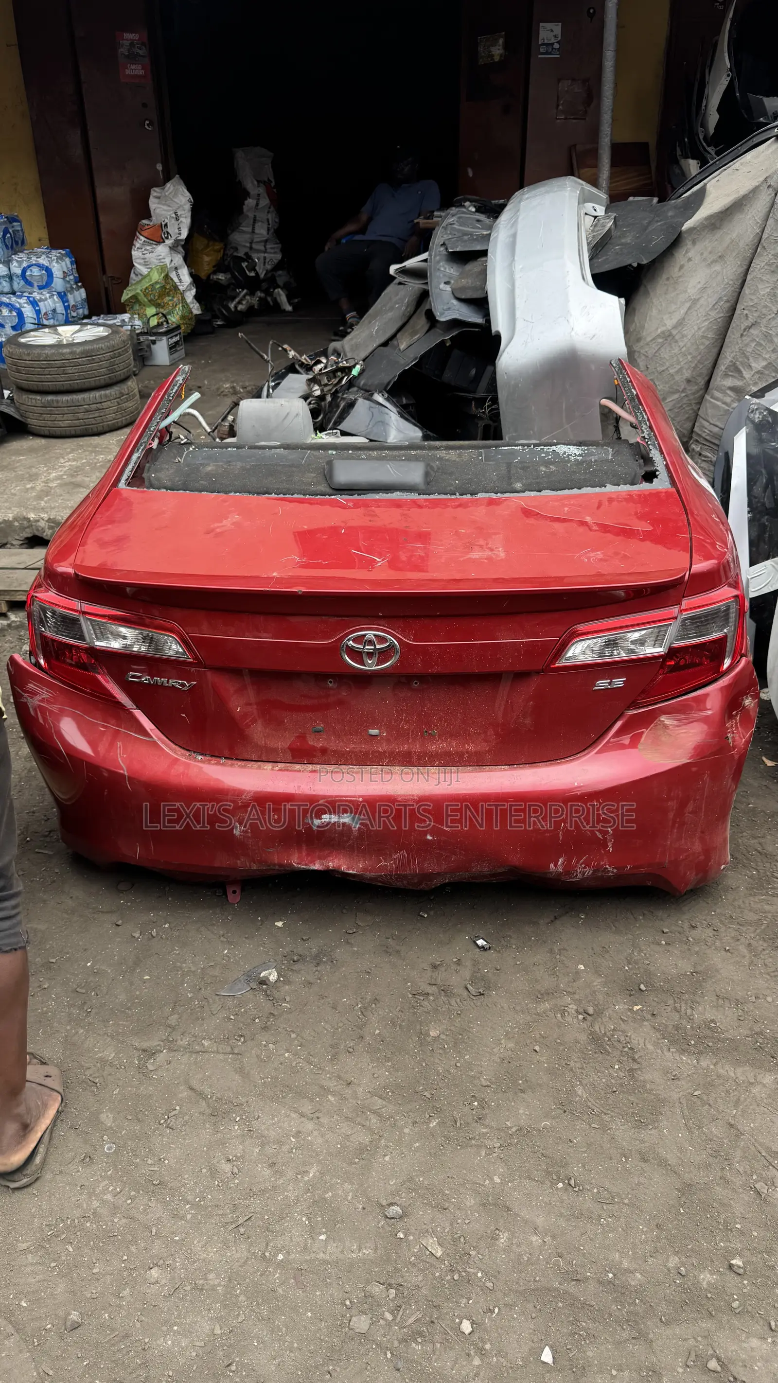 Toyota Camry (Spider) 2012,2013,2014 Backcut/ Quarter Panel Available