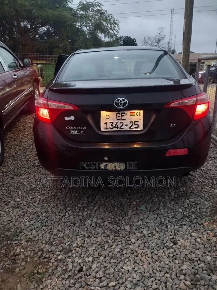 Toyota Corolla 2017 Black