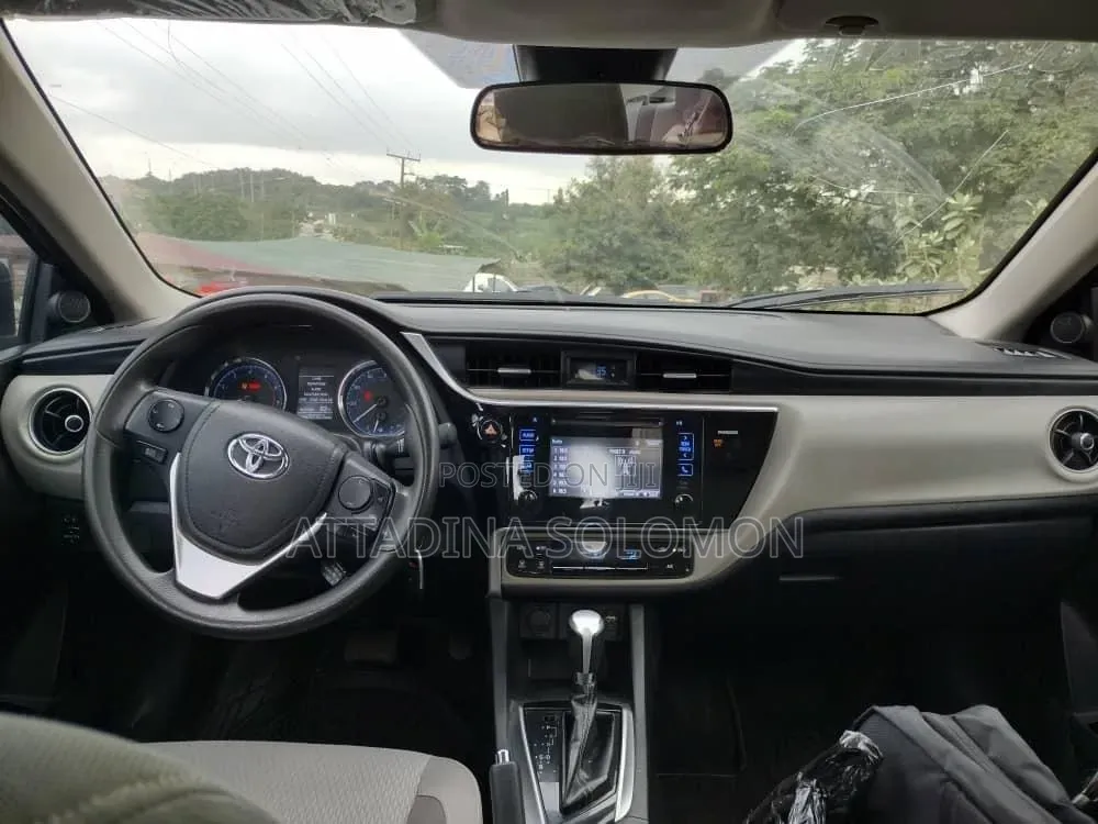 Toyota Corolla 2017 Black