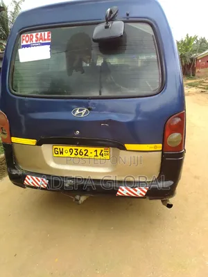 Hyundai H-100 2004 Blue