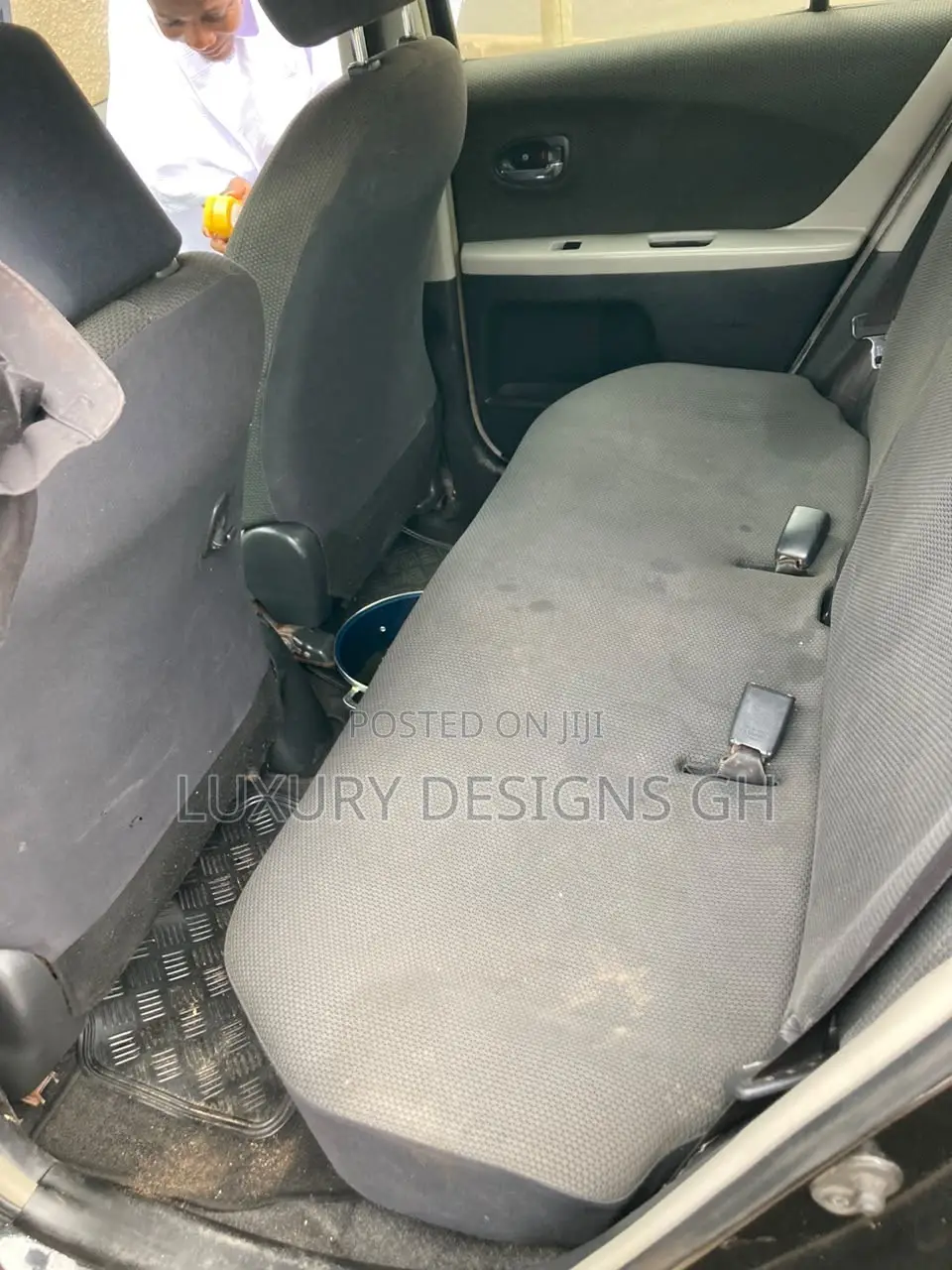 Toyota Vitz 2010 Black