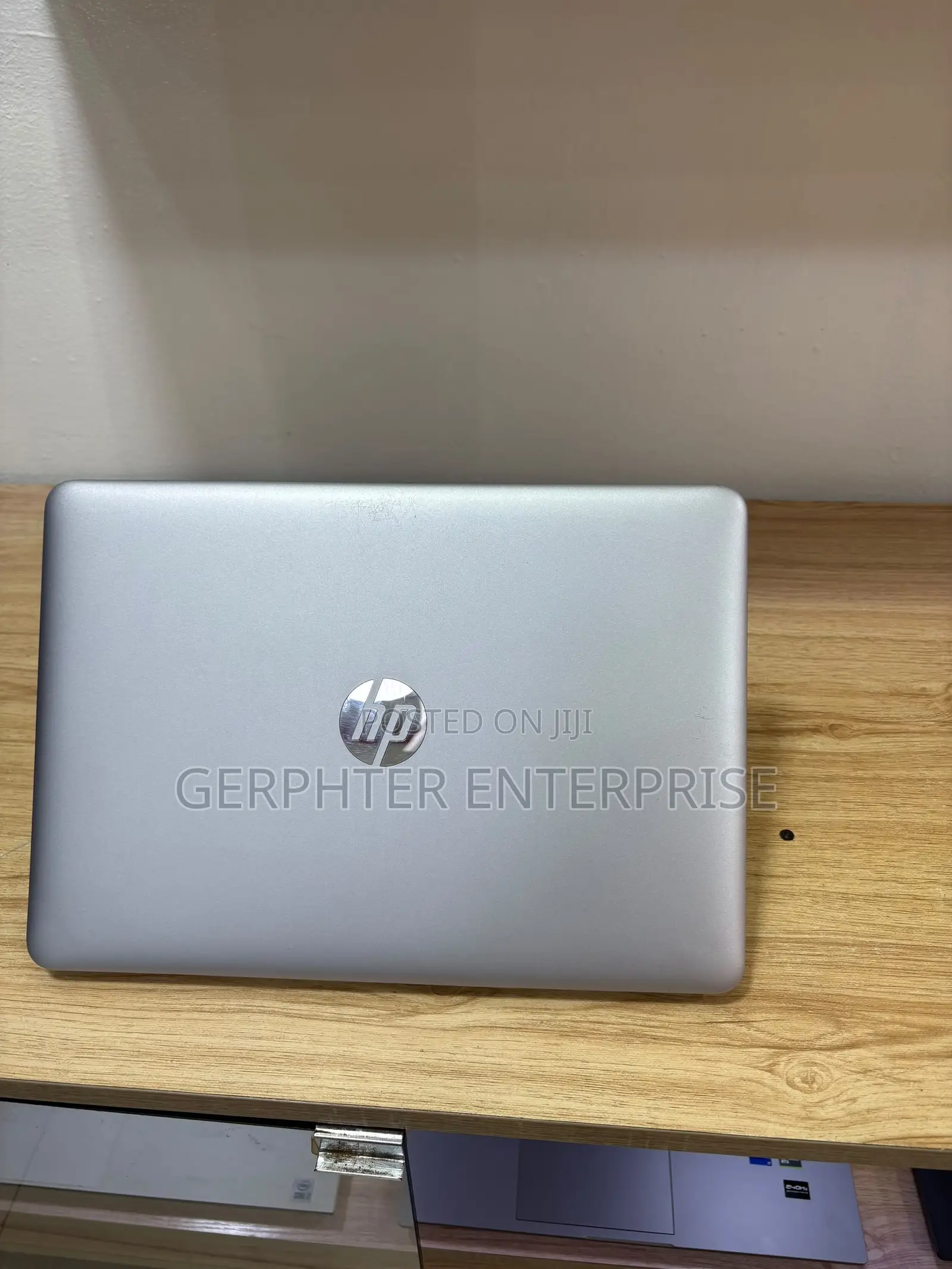 New Laptop HP ProBook 440 G4 8GB Intel Core i7 SSD 128GB