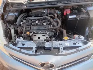 Toyota Vitz 2012 Blue