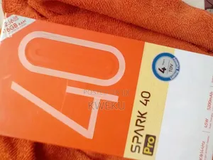 New Tecno Spark 40 Pro 256 GB Gold