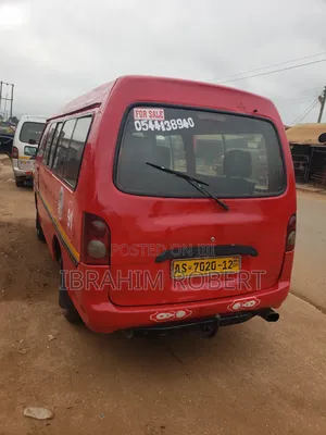 Hyundai H-100 2004 Red