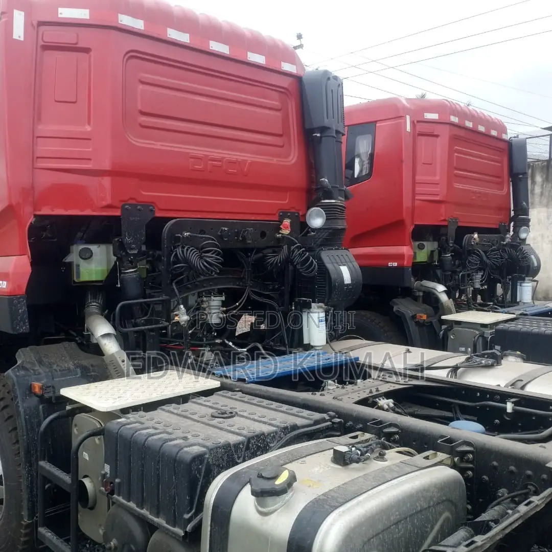 Brand New Dongfeng 375 6x4 Tractor Head