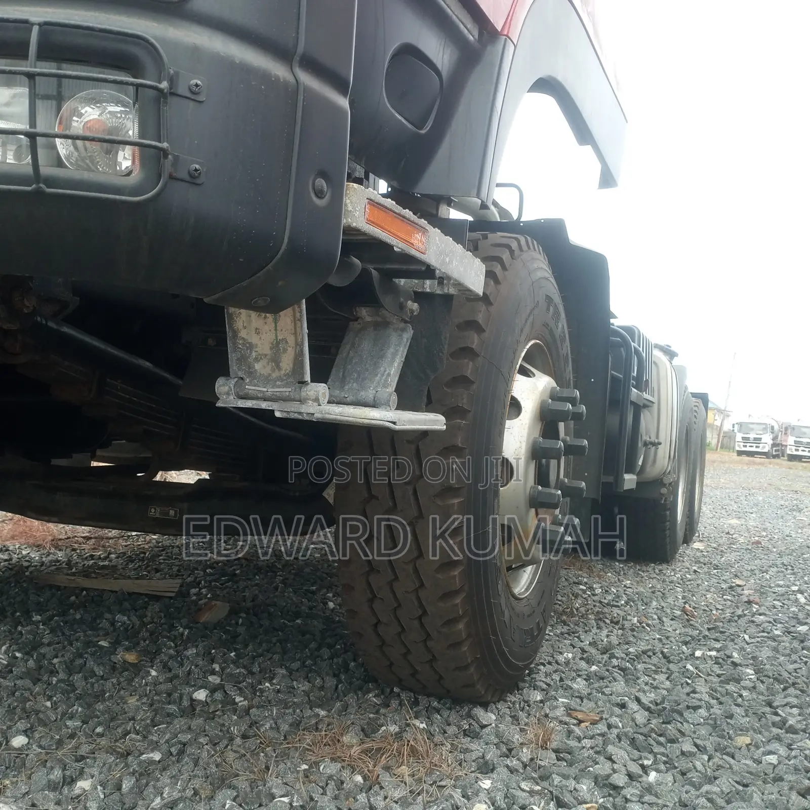 Brand New Dongfeng 375 6x4 Tractor Head