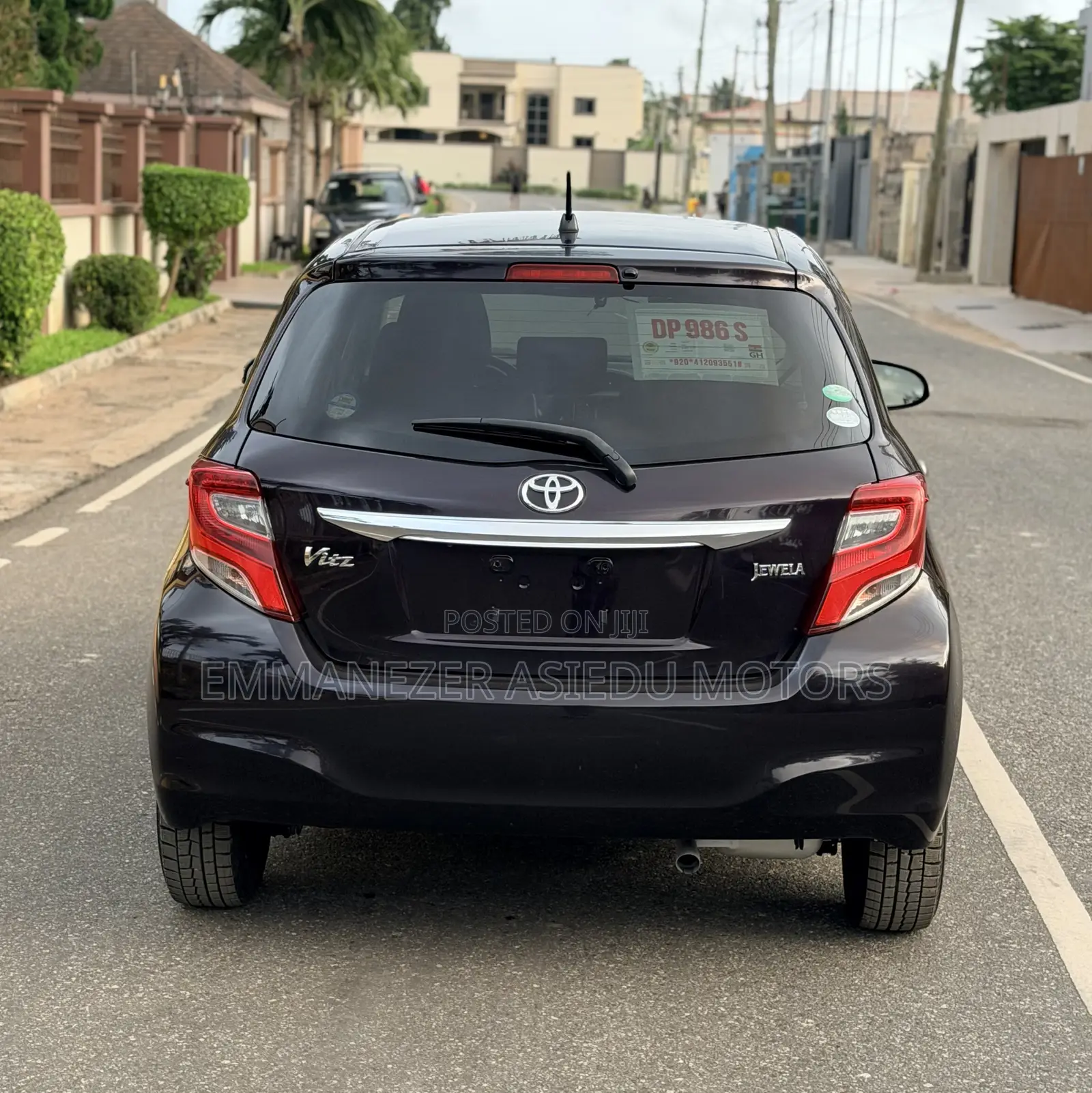 Toyota Vitz 1.3 FWD 5dr 2016 Purple