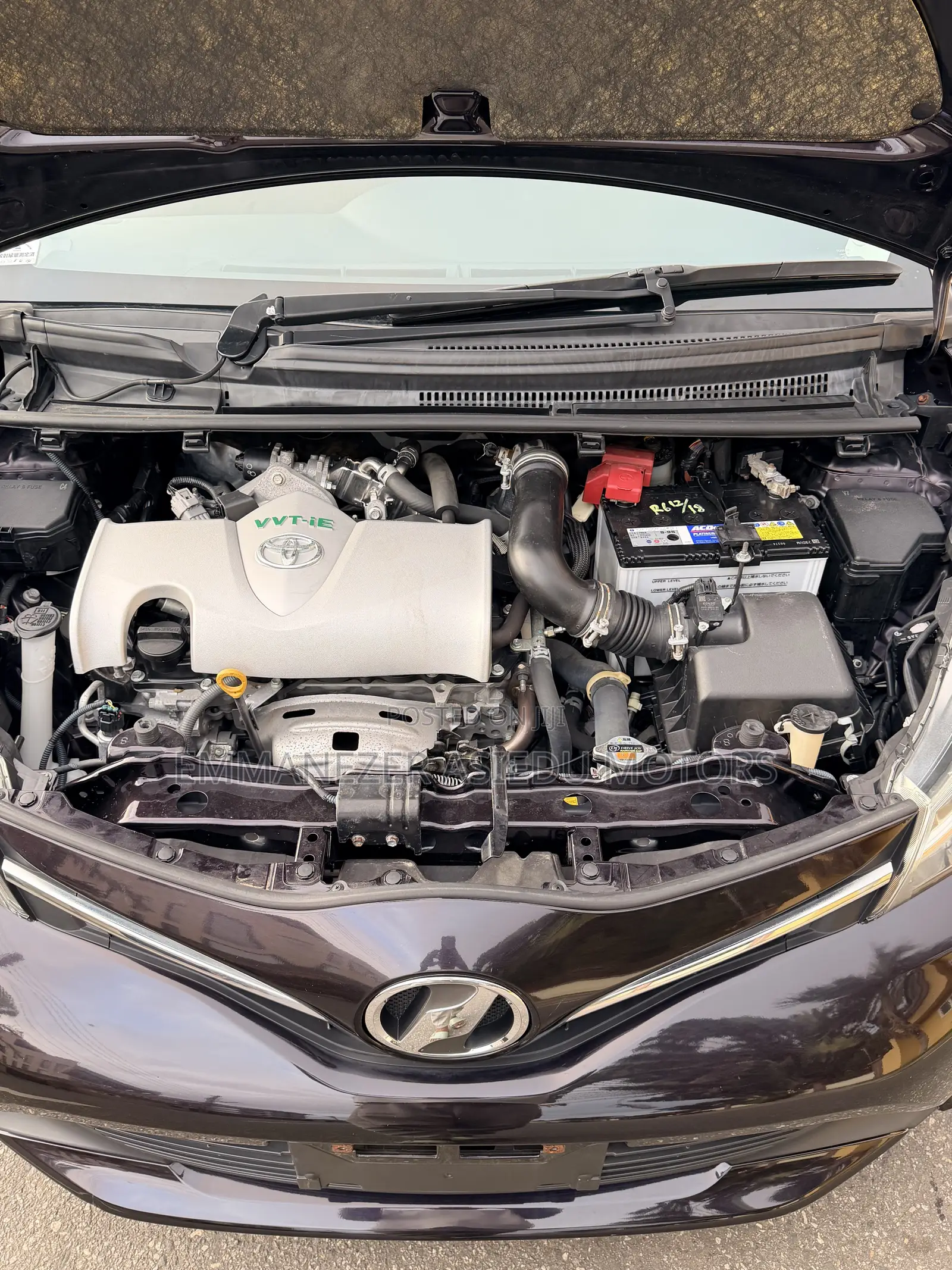 Toyota Vitz 1.3 FWD 5dr 2016 Purple