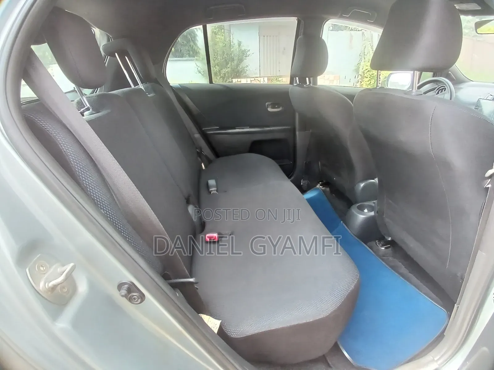 Toyota Vitz 2009 Green