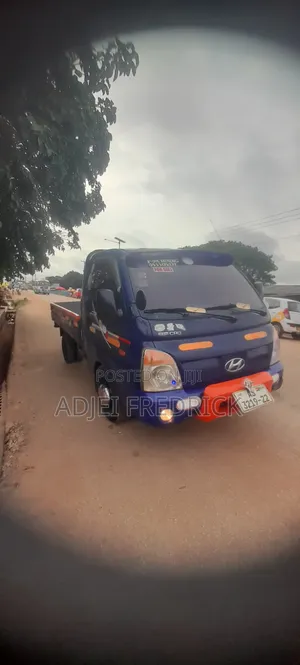 Kia Bongo 2016 Blue
