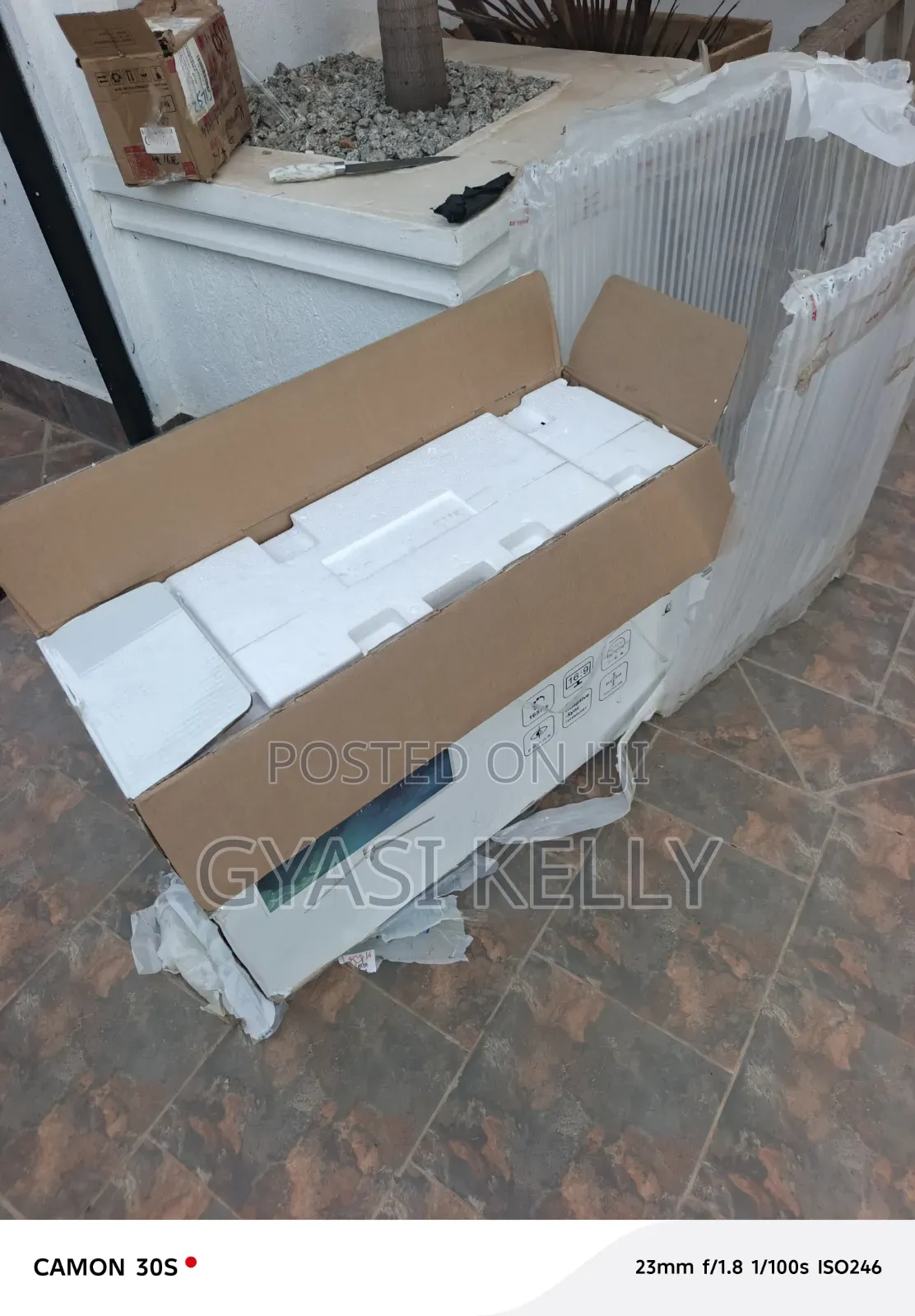 Titan Army Curved Gaming Monitor