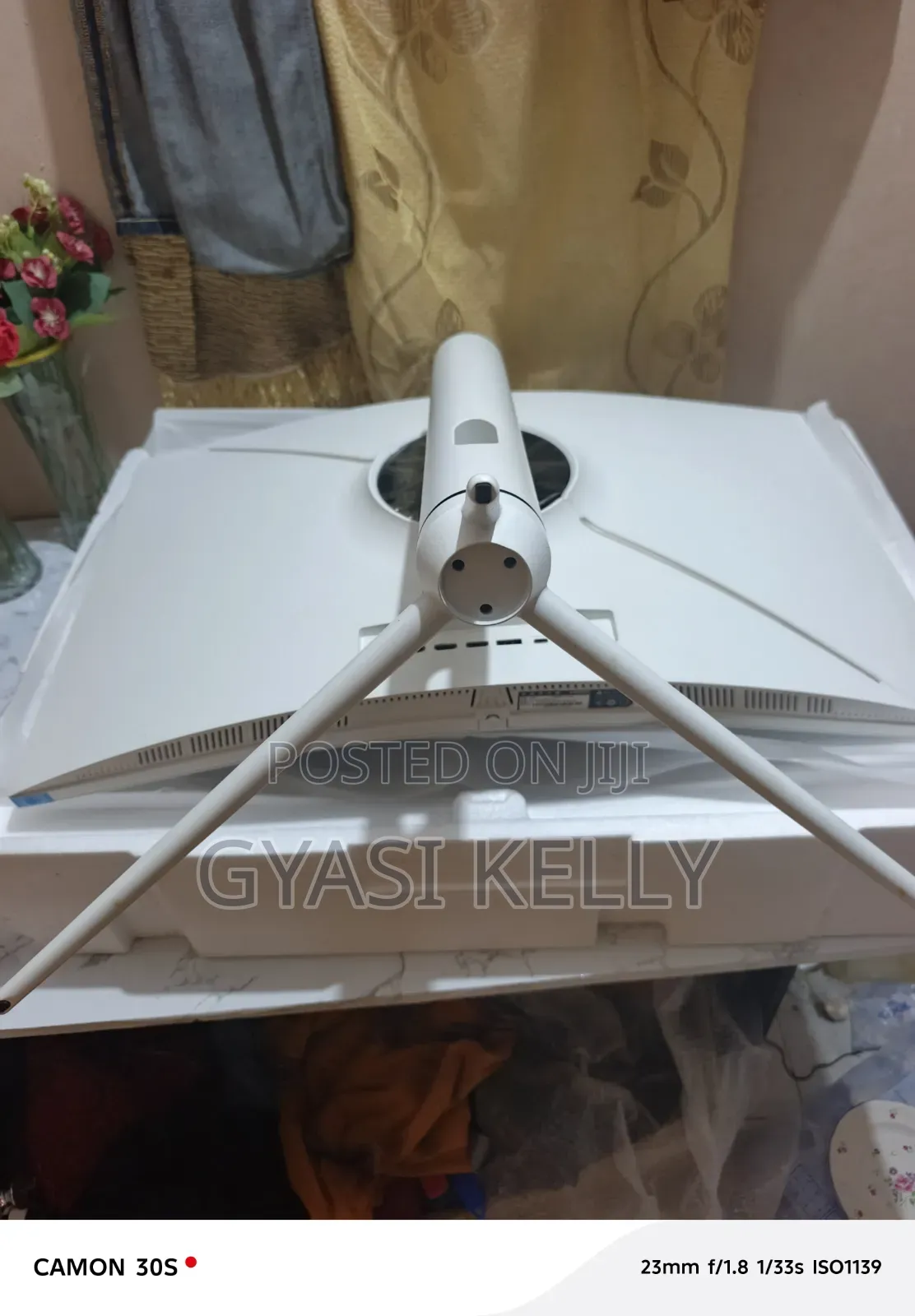 Titan Army Curved Gaming Monitor