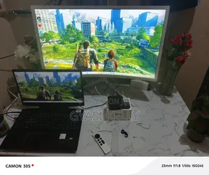 Titan Army Curved Gaming Monitor