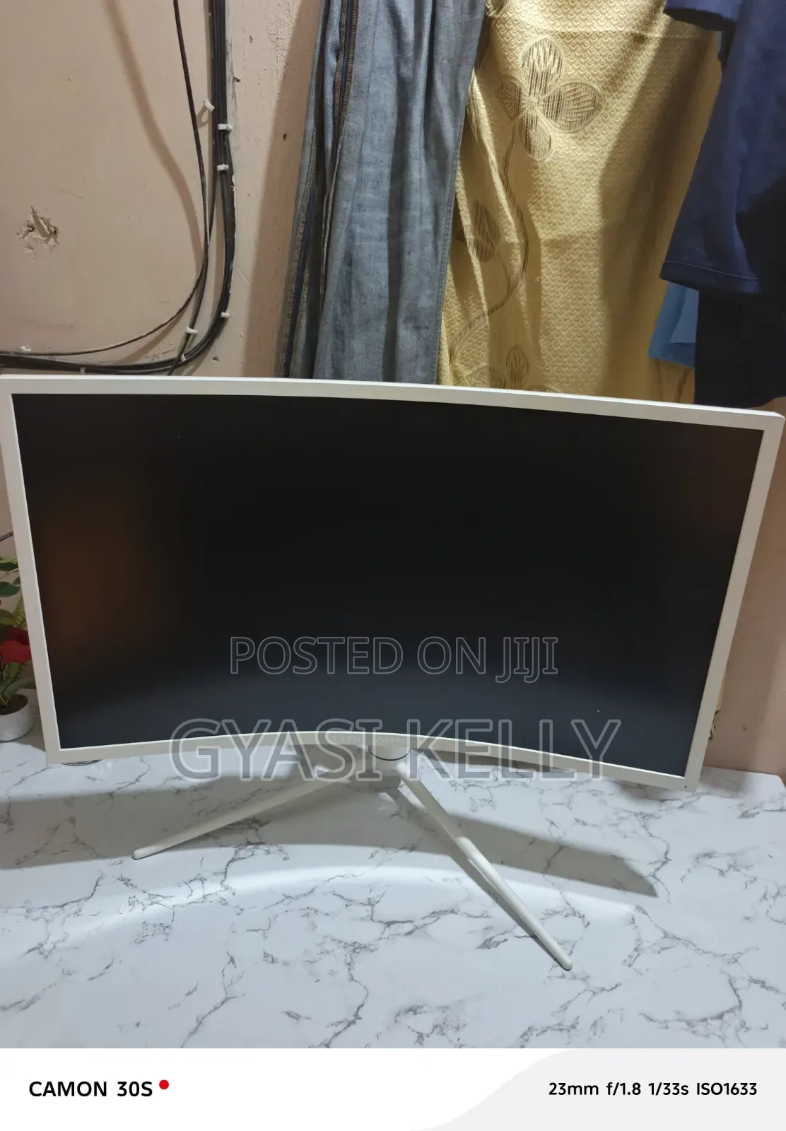 Titan Army Curved Gaming Monitor