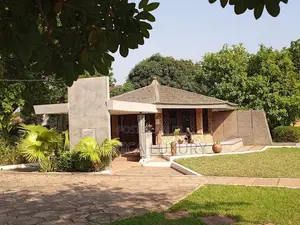 Accra Historical Tour – Journey Through Ghana’s Heritage