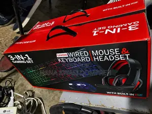 UK 3 in 1 Wired Gaming Keyboard, Headphones and Mouse RGB LIGHT
