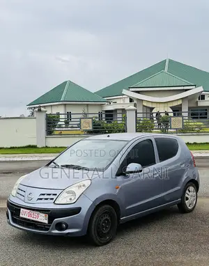 Nissan Pixo 1.0 FWD 2011 Gray