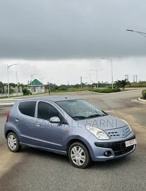Nissan Pixo 1.0 FWD 2011 Gray