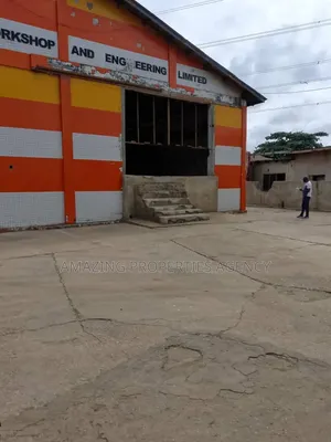 Adabraka Graphic Road