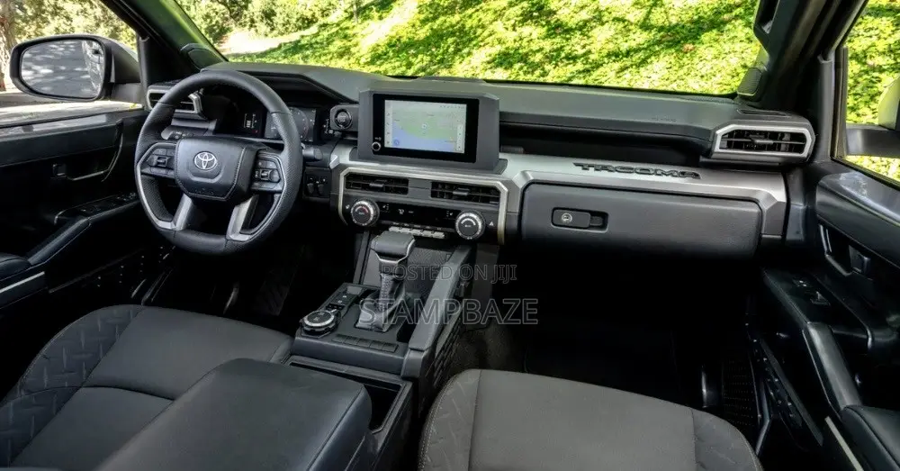 Toyota Tacoma SR5 Double Cab 5.0 ft. SB 2025 Gray