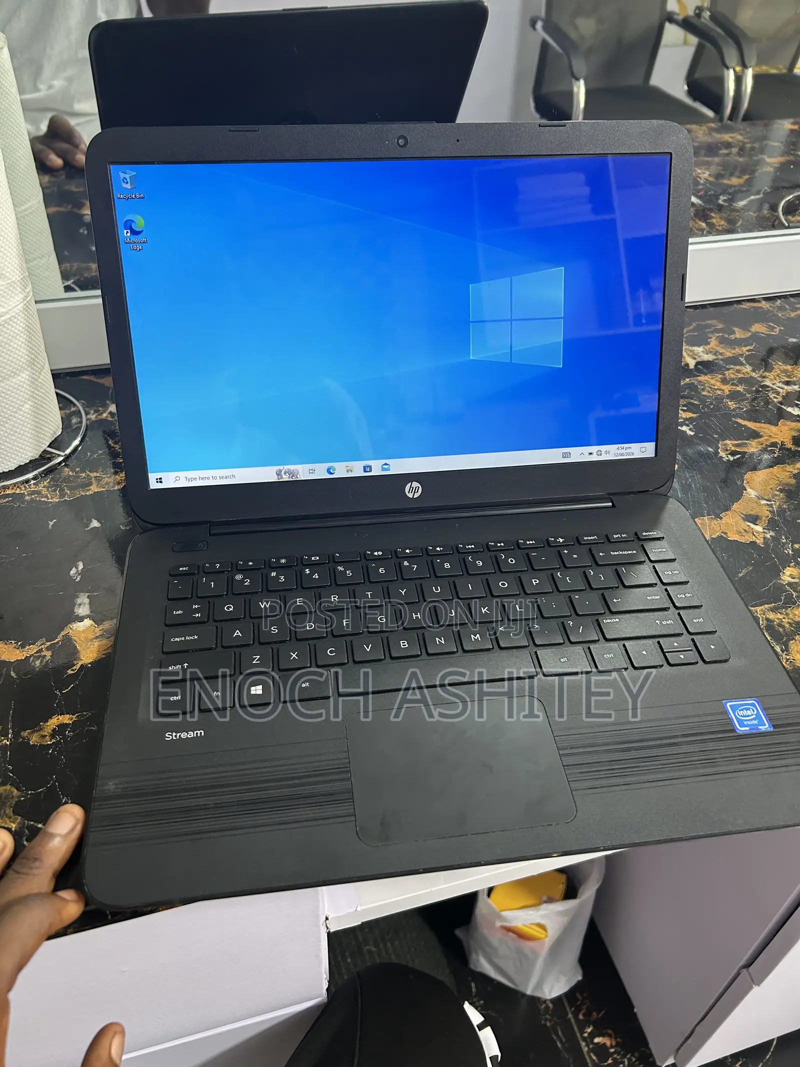 Laptop HP Stream Laptop 4GB Intel Pentium eMMC 60GB
