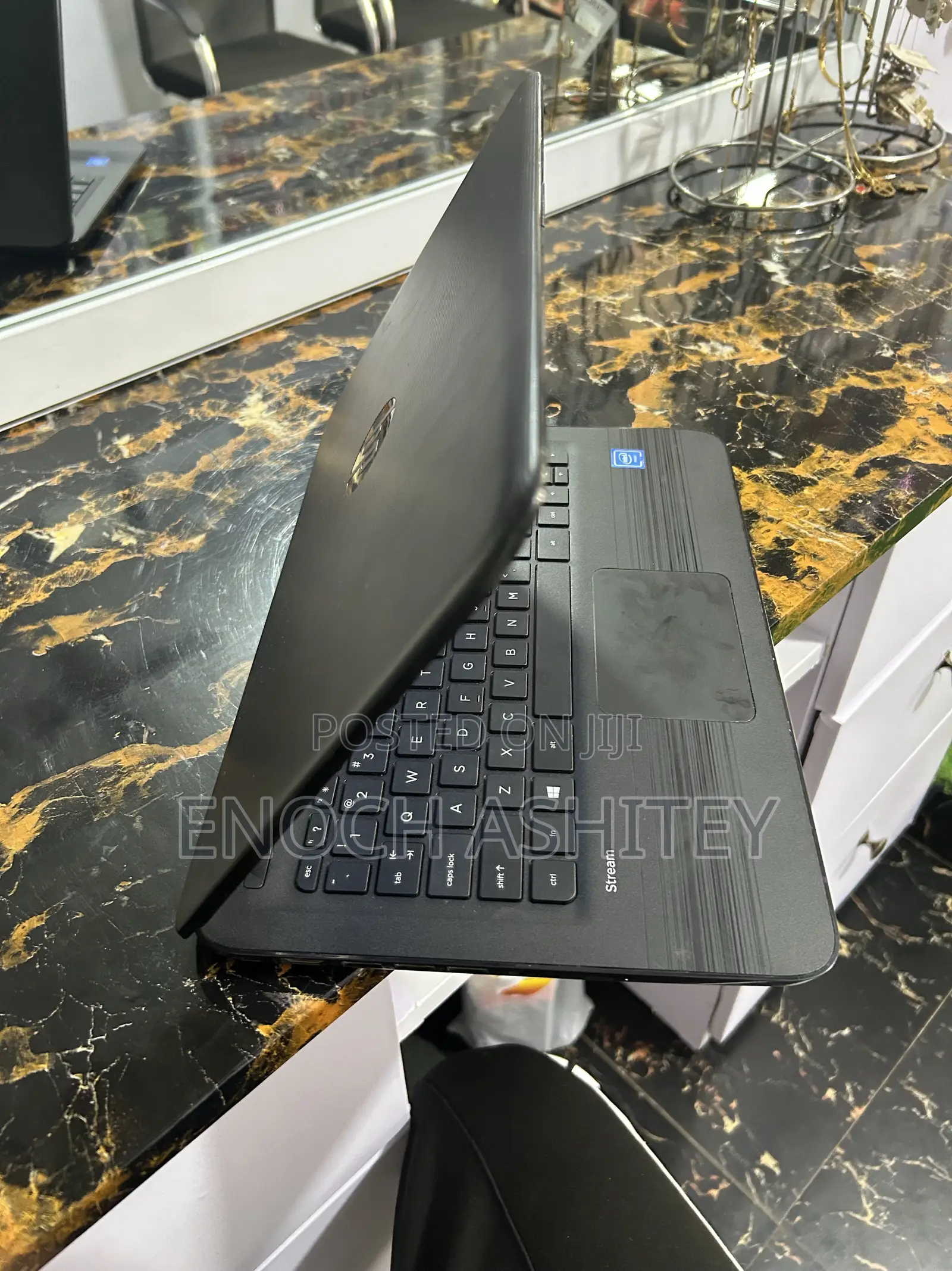 Laptop HP Stream Laptop 4GB Intel Pentium eMMC 60GB