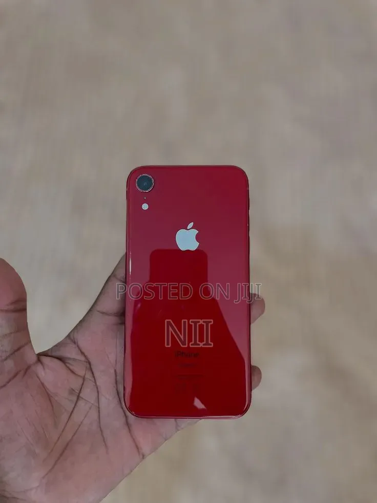 Apple iPhone XR 64 GB Red